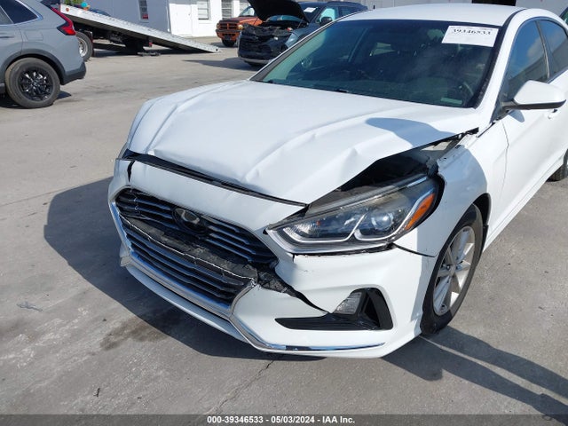 Hyundai SONATA ECO 2018 5NPE24AA3JH713798 Image 6