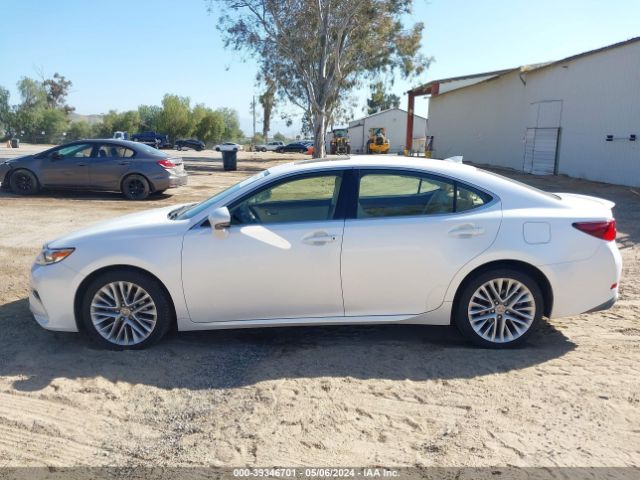 JTHBK1GGXG2227835 Lexus ES 350
