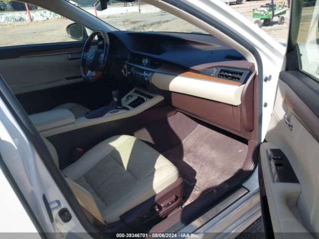 JTHBK1GGXG2227835 Lexus ES 350