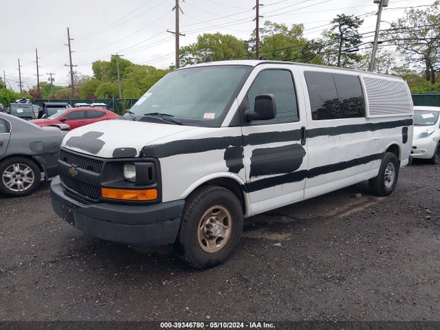 Chevrolet Express 3500 Ls 2016 1GAZGNFF6G1319749 Image 2