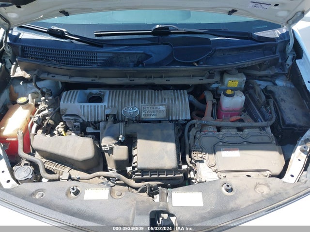 Toyota Prius V Three 2014 JTDZN3EU7EJ001685 Image 10