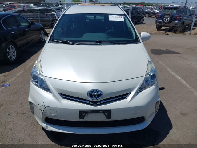 Toyota Prius V Three 2014 JTDZN3EU7EJ001685 Image 12