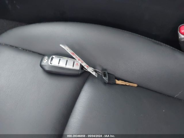 JN1EV7AP9LM207384 Infiniti Q50