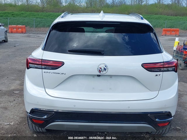 LRBFZNR4XPD070027 Buick Envision Essence Fwd