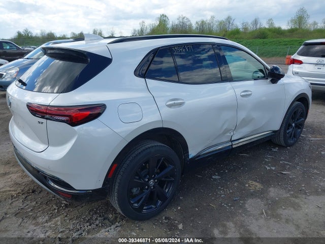LRBFZNR4XPD070027 Buick Envision Essence Fwd