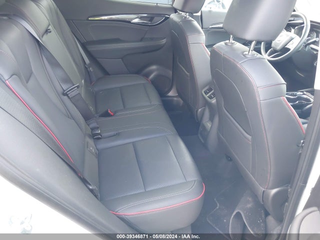 LRBFZNR4XPD070027 Buick Envision Essence Fwd