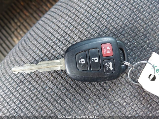 Toyota COROLLA SE 2019 5YFBURHE6KP862505 Image 11