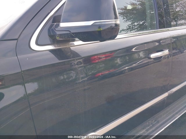 1GYS4GKJ6JR142789 Cadillac Escalade Esv Standard