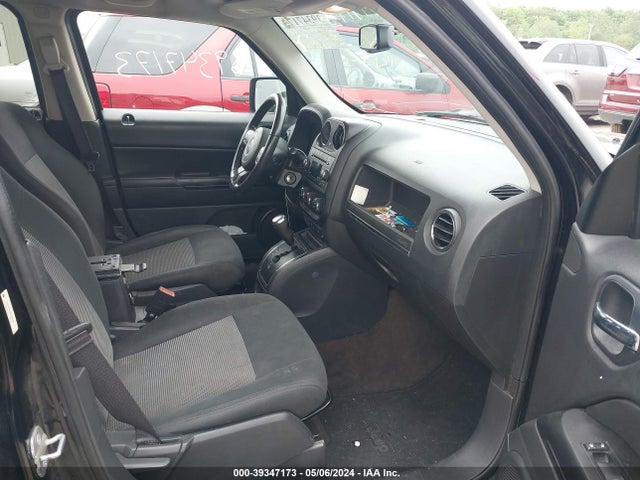 Jeep Patriot Latitude 2014 1C4NJPFA4ED646492 Image 5