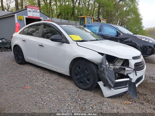 2015 1G1PA5SG9F7124537 main image