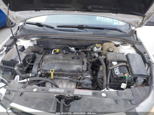 Chevrolet Cruze Ls Auto 2015 1G1PA5SG9F7124537 Image 10