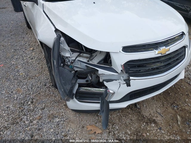 Chevrolet Cruze Ls Auto 2015 1G1PA5SG9F7124537 Image 16