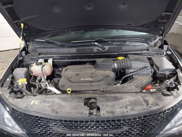 2C4RC1BG3JR292099 Chrysler Pacifica Touring L