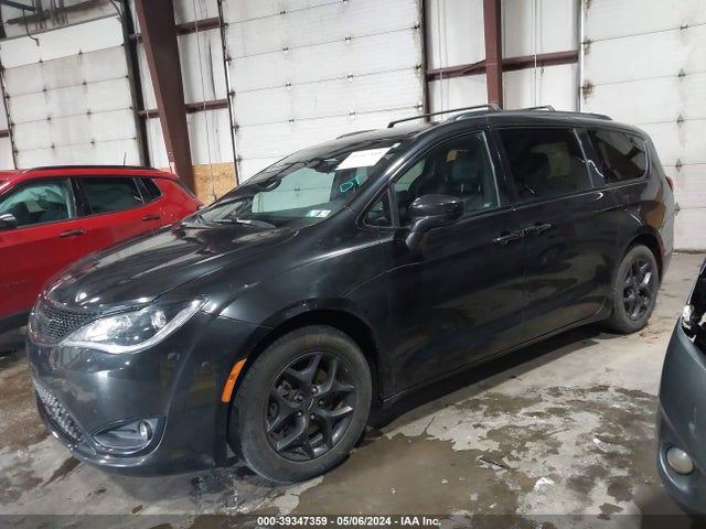 2C4RC1BG3JR292099 Chrysler Pacifica Touring L