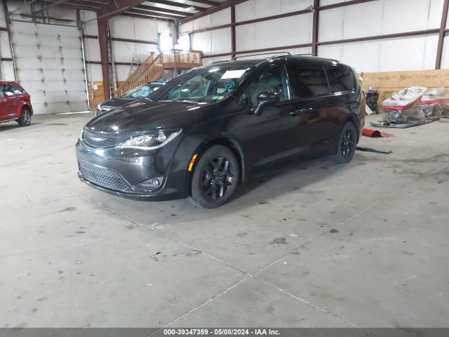 2C4RC1BG3JR292099 Chrysler Pacifica Touring L