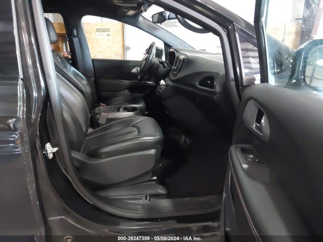 2C4RC1BG3JR292099 Chrysler Pacifica Touring L