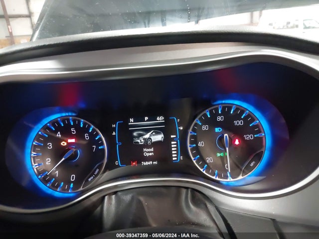 2C4RC1BG3JR292099 Chrysler Pacifica Touring L