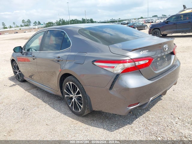 Toyota CAMRY SE 2018 4T1B11HKXJU597682 Image 3
