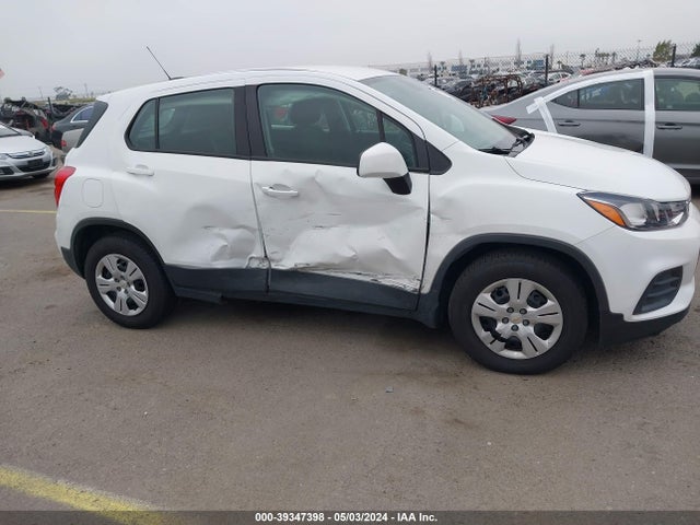 Chevrolet TRAX LS 2018 KL7CJKSB3JB602138 Image 6