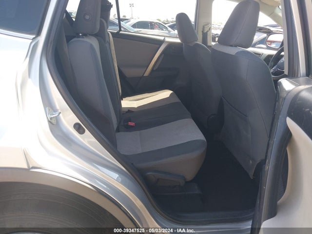 Toyota RAV4 LE 2015 JTMZFREV5FD060890 Image 8