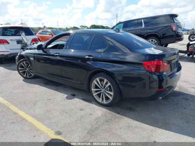WBA5A5C53GD529899 BMW 528I
