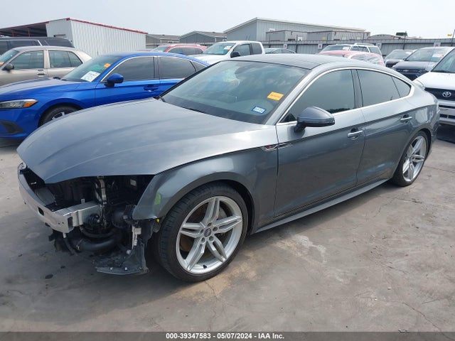 WAUENCF57JA056750 Audi A5 2.0t Premium