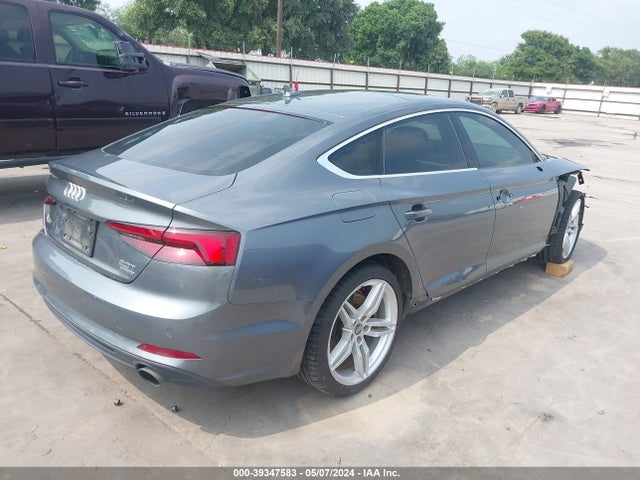 WAUENCF57JA056750 Audi A5 2.0t Premium