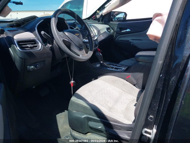 Chevrolet EQUINOX LS 2019 2GNAXHEV9K6146949 Image 5
