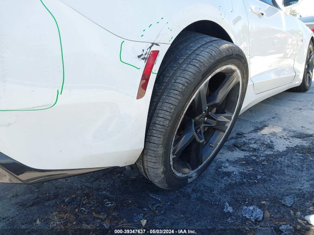 Chevrolet Camaro 1ss 2016 1G1FE1R77G0185538 Image 17