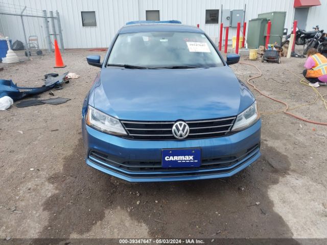 3VW2B7AJ8HM218695 Volkswagen Jetta 1.4t S