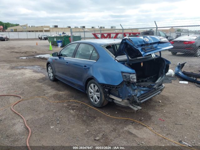 3VW2B7AJ8HM218695 Volkswagen Jetta 1.4t S