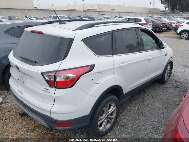 Ford ESCAPE SEL 2018 1FMCU0HD7JUA34905 Image 4