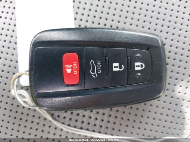 2T3N1RFV6KW083703 Toyota Rav4 Limited