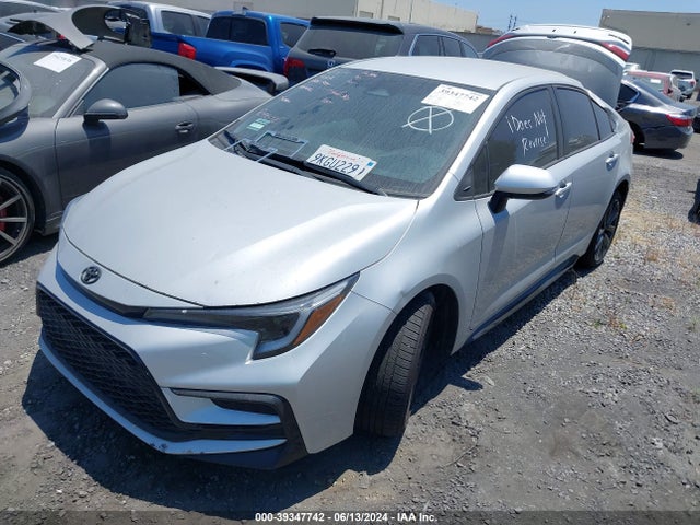 Toyota COROLLA SE 2024 5YFS4MCE7RP173609 Image 2