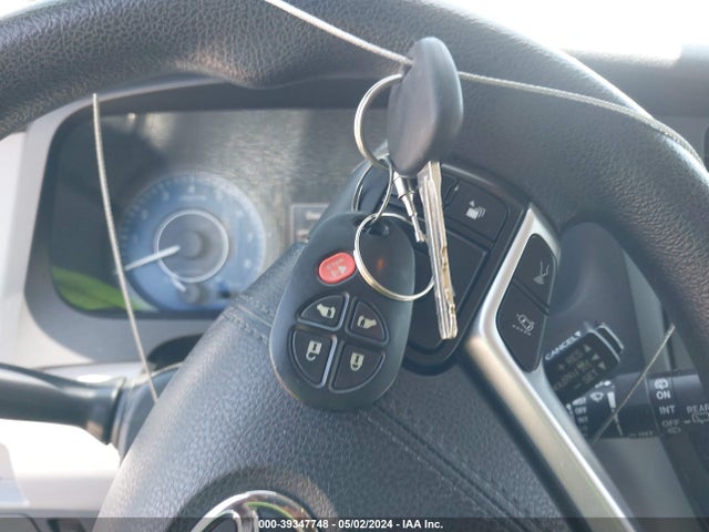 Toyota Sienna Le 8 Passenger 2018 5TDKZ3DC9JS920535 Image 11