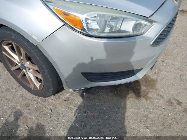 Ford FOCUS SE 2015 1FADP3K28FL335047 Image 14
