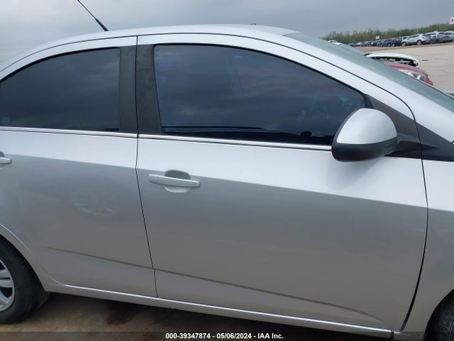 Chevrolet Sonic Lt Auto 2014 1G1JC5SH6E4104321 Image 13