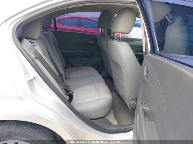 Chevrolet Sonic Lt Auto 2014 1G1JC5SH6E4104321 Image 8