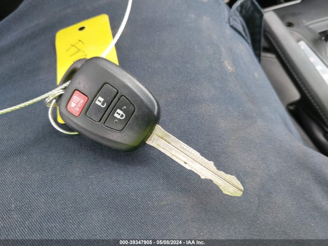 Toyota RAV4 LE 2016 2T3ZFREV4GW288660 Image 11