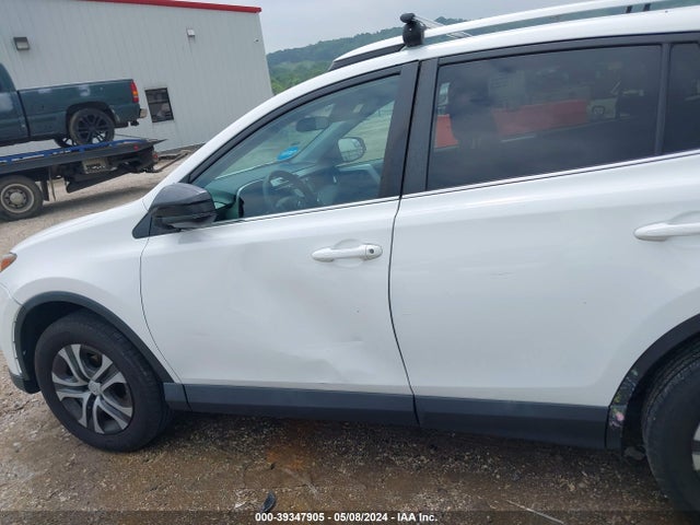 Toyota RAV4 LE 2016 2T3ZFREV4GW288660 Image 15