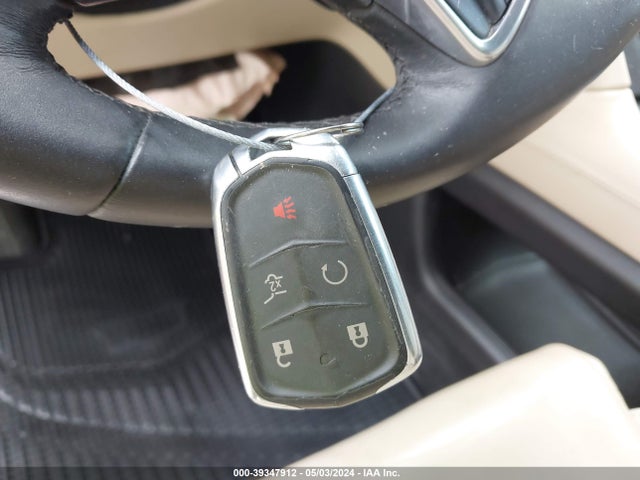1GYKNBRS7HZ247592 Cadillac XT5 LUXURY