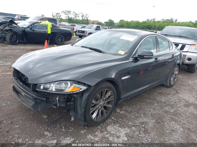 2013 JAGUAR XF SAJWA0E76D8S93716 Photo 1