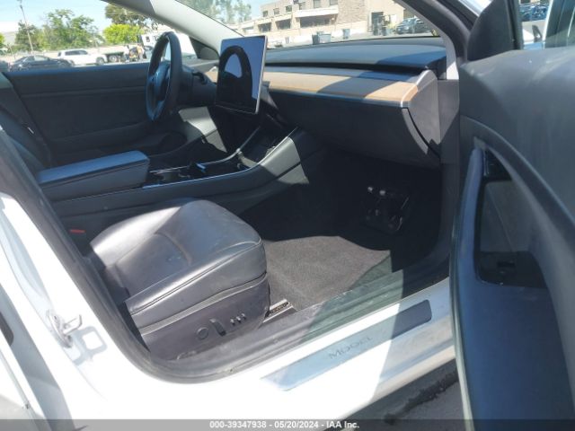 5YJ3E1EA8LF613706 Tesla Model 3 Standard Range Plus Rear-wheel Drive/standard Range Rear-wheel Drive
