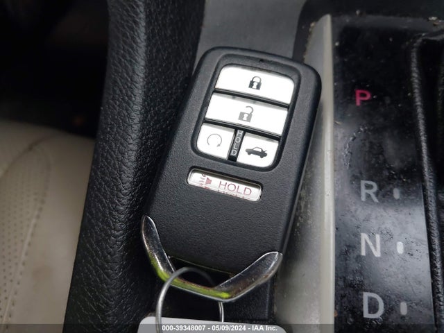 Honda Civic Touring 2016 19XFC1F92GE033855 Image 11