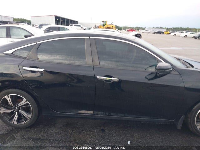 Honda Civic Touring 2016 19XFC1F92GE033855 Image 13