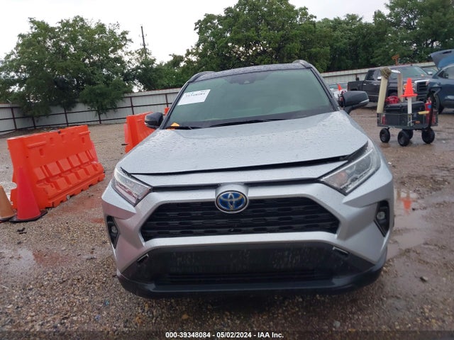 2020 Toyota Rav4 Xse Hybrid მანქანა იყიდება აუქციონზე, vin: JTMEWRFV5LJ044621, აუქციონის ნომერი: 39348084