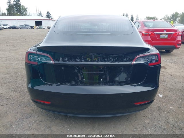 Tesla Model 3 Long Range/mid Range 2018 5YJ3E1EA9JF032762 Image 16