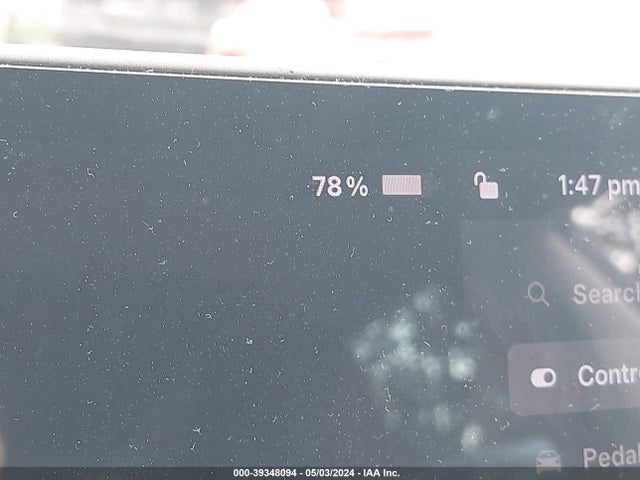 Tesla Model 3 Long Range/mid Range 2018 5YJ3E1EA9JF032762 Image 17