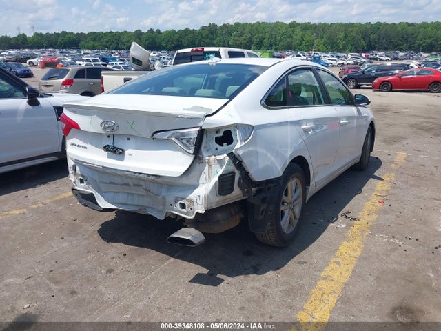 Hyundai SONATA SE 2015 5NPE24AF2FH172469 Image 4