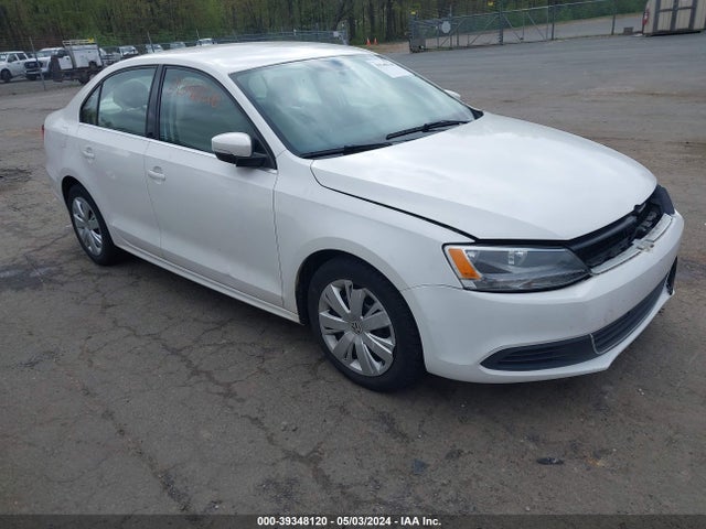 2013 Volkswagen Jetta 2.5l Se მანქანა იყიდება აუქციონზე, vin: 3VWDP7AJ1DM212872, აუქციონის ნომერი: 39348120
